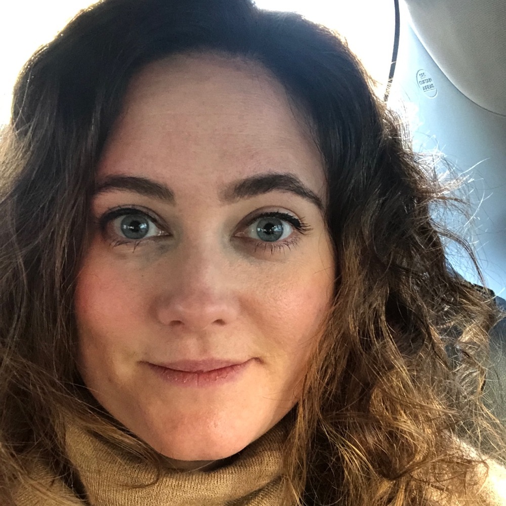 Meet your Posher, Regina